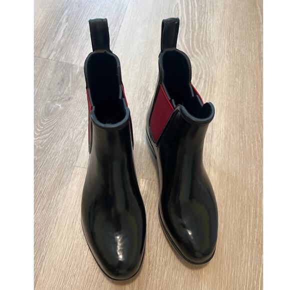 Lauren Ralph Lauren Tally Rain Boot WOMENS SIZE 7 B BLACK RED - Picture 2 of 8